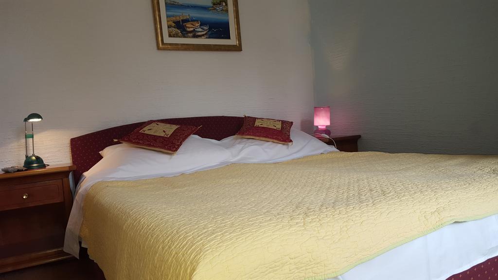 Apartment Aida Rijeka Bagian luar foto